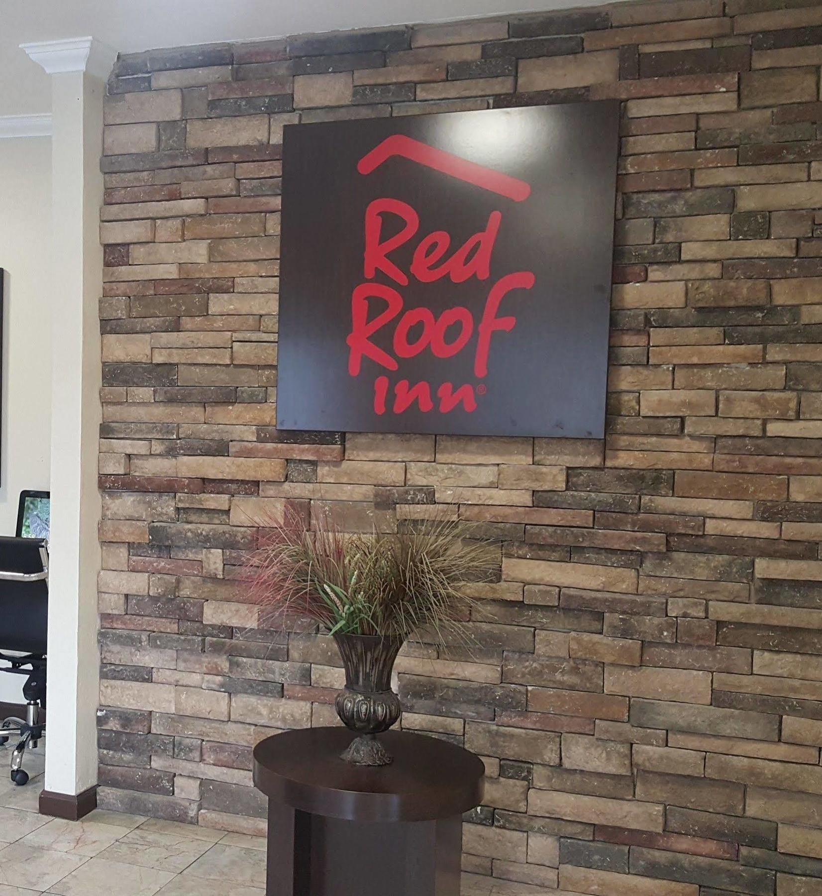Red Roof Inn Arlington - Entertainment District Екстер'єр фото